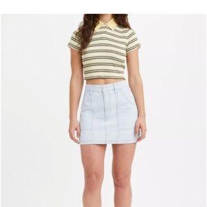 Levi’s Mini Denim  High Waisted Light Blue Carpenter skirt